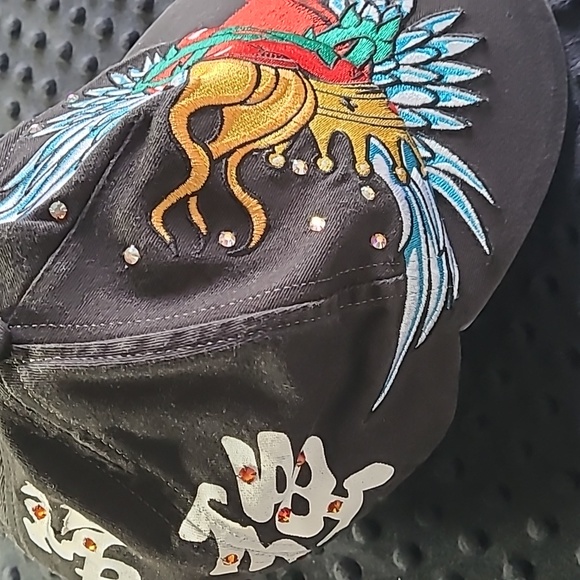 Susan Fixel Swarovski Elements Bejeweled Limited Edition cap  one size fits all - Picture 3 of 4